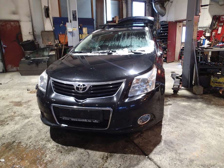 Toyota Avensis 2009-2015 (Type III, Fase 1) , Motorkode: D-4D 1AD-FTV, Girkassekode: