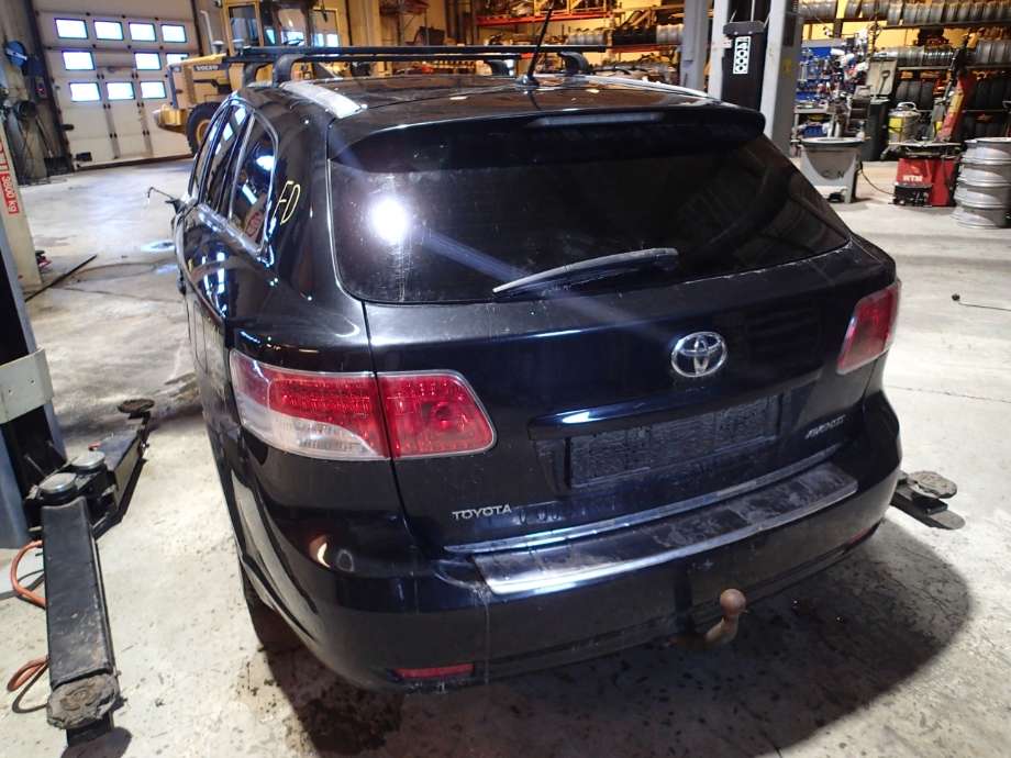 Toyota Avensis 2009-2015 (Type III, Fase 1) , Motorkode: D-4D 1AD-FTV, Girkassekode: