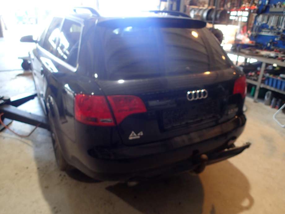Audi A4 2004-2008 (Type III) (B7) (B7), Motorkode: BPW, Girkassekode: 