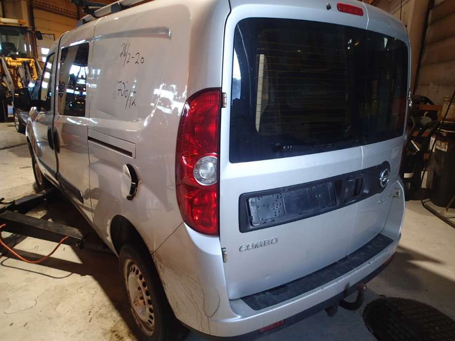 Opel Combo D 2012-2018 , Motorkode: 263A 2000, Girkassekode: 