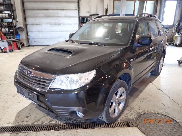Subaru Forester 2008-2013 (Type III) , Motorkode: EE20, Girkassekode: 