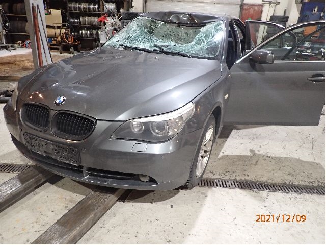 BMW 5-Serie 2003-2010 (E60/E61) (E60/E61), Motorkode: M 54 B22, Girkassekode: 
