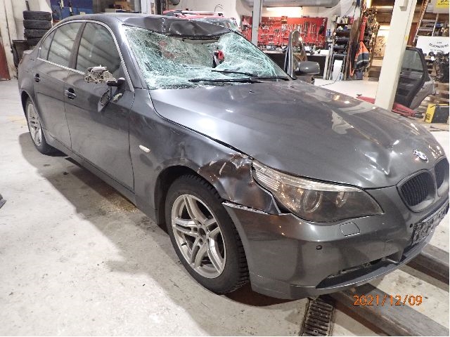 BMW 5-Serie 2003-2010 (E60/E61) (E60/E61), Motorkode: M 54 B22, Girkassekode: 