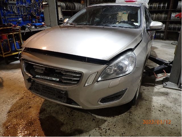 Volvo V60 2010-2013 (Type I, Fase 1) , Motorkode: D4162 T, Girkassekode: 
