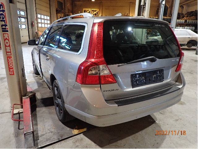 Volvo V70 2007-2013 (Type III, Fase 1) , Motorkode: D5244T5, Girkassekode: 30783235