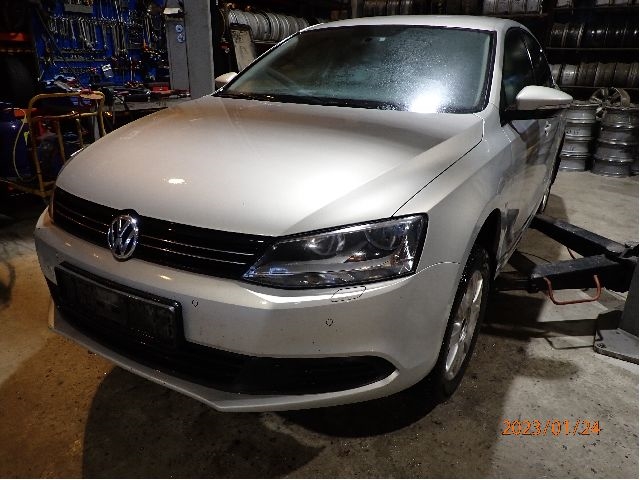 VW Jetta 2011-->> , Motorkode: CAYC, Girkassekode: NAV