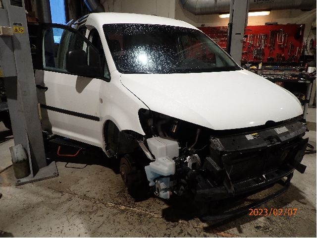 VW Caddy 2010-2015 (Type III, Fase 2) , Motorkode: CAYE, Girkassekode: QPN