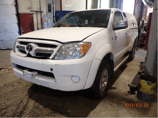 Toyota Hilux 2006-2011 , Motorkode: 2KD-FTV, Girkassekode: