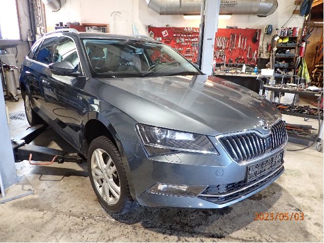 Škoda Superb 2015-->> (Type III) , Motorkode: CRLB;DFEA, Girkassekode: QGN       02Q300051A