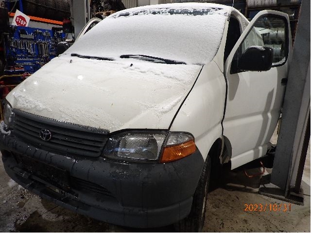 Toyota Hiace 2001-2006 (Fase 2) , Motorkode: 2KD-FTV, Girkassekode: 