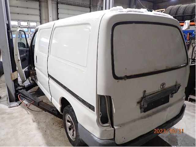 Toyota Hiace 2001-2006 (Fase 2) , Motorkode: 2KD-FTV, Girkassekode: 