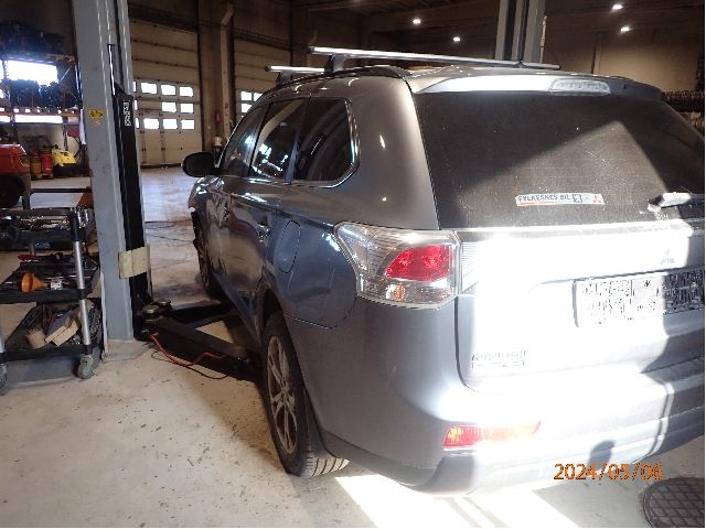 Mitsubishi Outlander 2012-2015 (Type III, Fase 1) , Motorkode: 4N14, Girkassekode: 6 trins