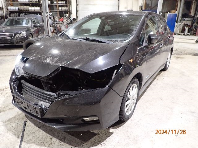 Nissan Leaf 2011-2017 (Type I) , Motorkode: EM57, Girkassekode: 