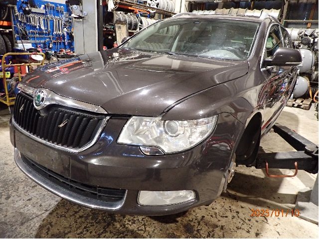 Škoda Superb 2008-2015 (Type II) delebil , Motorkode: CFFB, Girkassekode: 