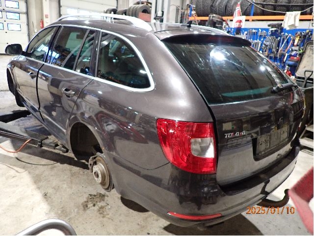 Škoda Superb 2008-2015 (Type II) delebil , Motorkode: CFFB, Girkassekode: 