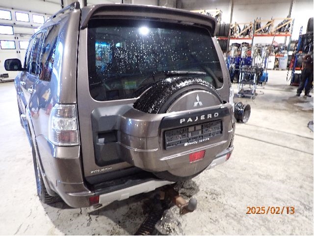Mitsubishi Pajero 2007-2016 (Type IV, Fase 1) , Motorkode: 4M41, Girkassekode:
