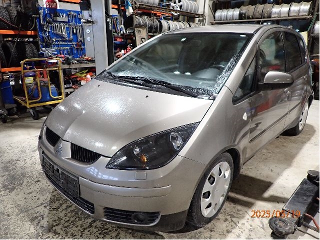 Mitsubishi Colt 2004-2008 (Type VII, Fase 1) , Motorkode: MN195772, Girkassekode: mn902960