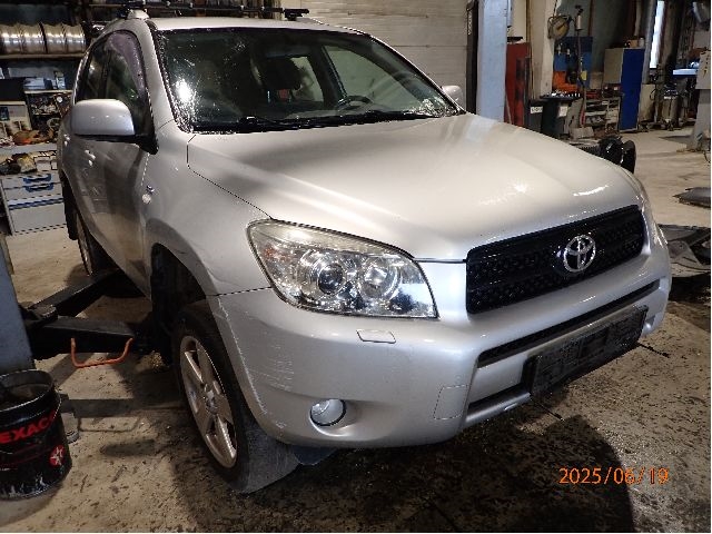 Toyota RAV4 2006-2009 (Type III, Fase 1) , Motorkode: 2AD-FTV, Girkassekode: 