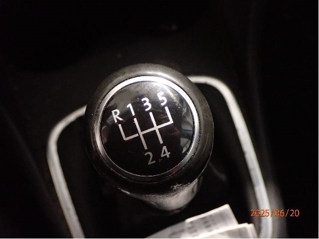 VW Polo 2009-2014 (Type V, Fase 1) , Motorkode: CAYB, Girkassekode: 5 trins MZM