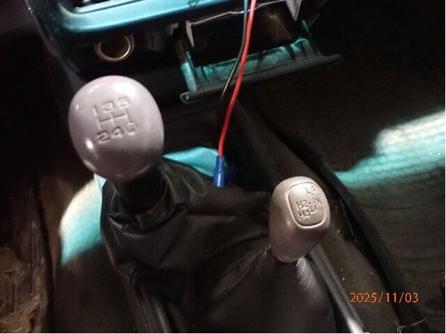 Toyota Hilux 1998-2001 , Motorkode: , Girkassekode: