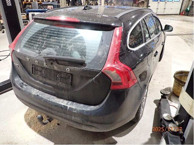 Volvo V60 2010-2013 (Type I, Fase 1) , Motorkode: D4162T, Girkassekode: 