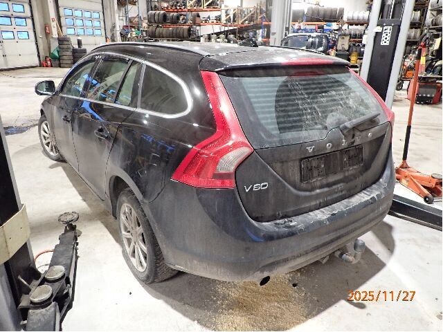 Volvo V60 2010-2013 (Type I, Fase 1) , Motorkode: D4162T, Girkassekode: 