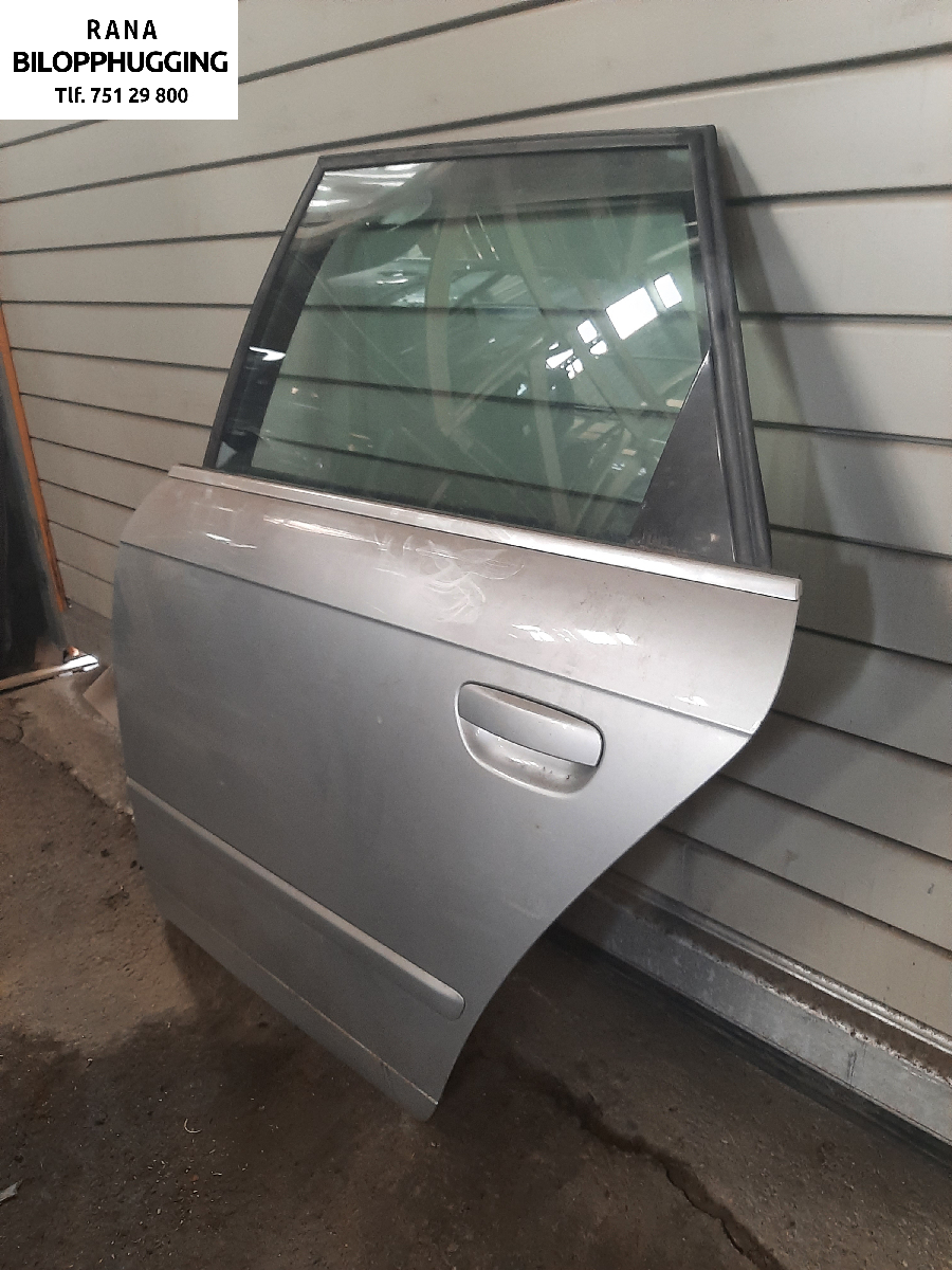 Dør venstre bak til Audi A4 2004-2008 (Type III) (B7) (B7) (1,9 TD BKE|)