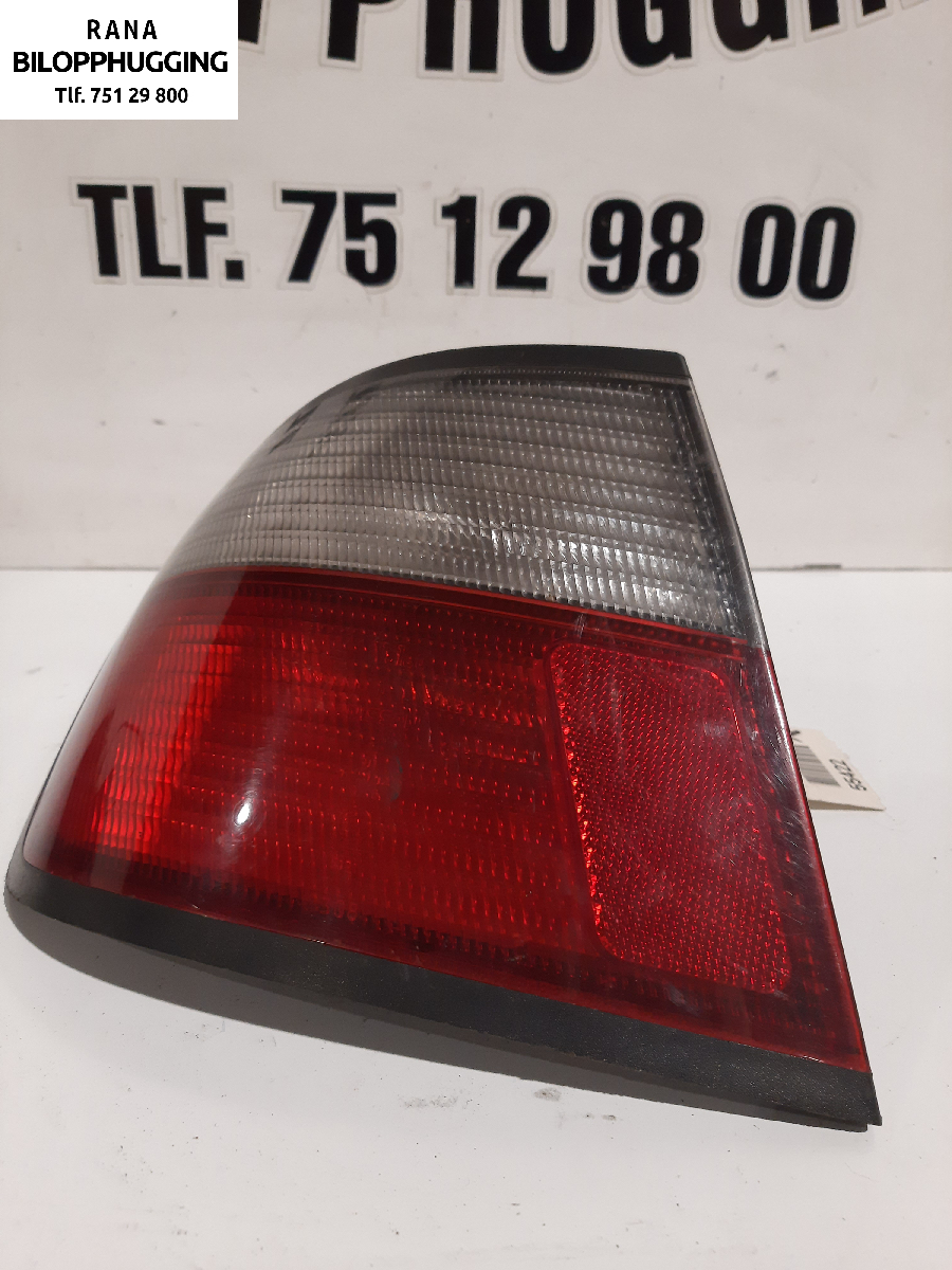 Baklykt venstre til Nissan Primera 1996-1999 (Fase 1) (P11) (P11) (p11 1,6 16v|)