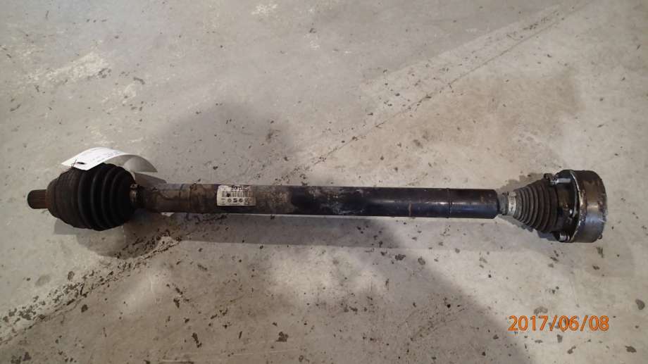 Drivaksel høyre foran til Audi A3, 2009-2012 (Type II, Fase 2)  (1,6 tdi|1K0407272CC)