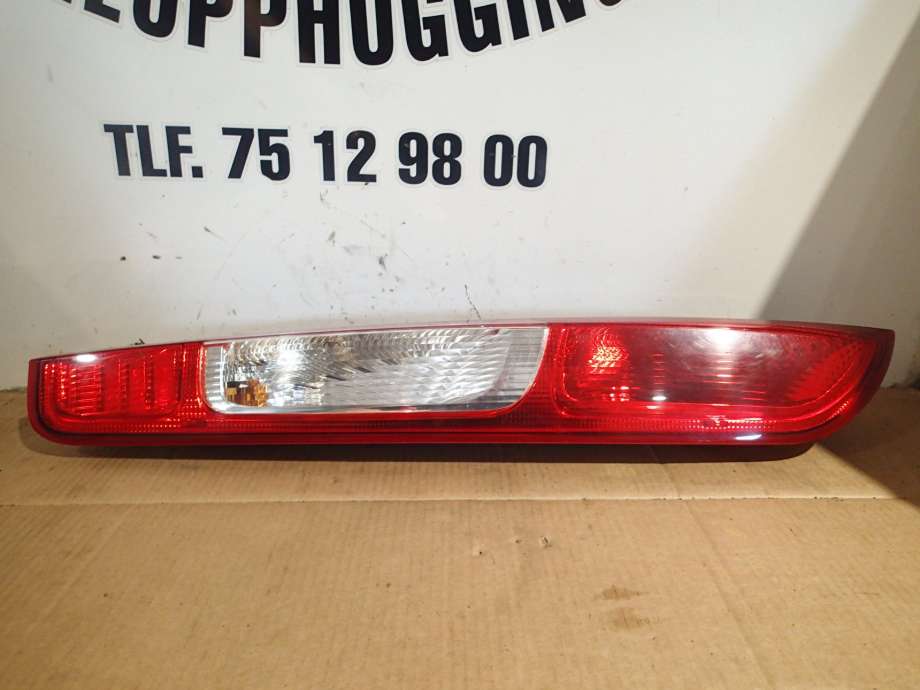 Baklykt venstre til Ford Focus 2004-2007 (Type II, Fase 1) (FOCUS II|)