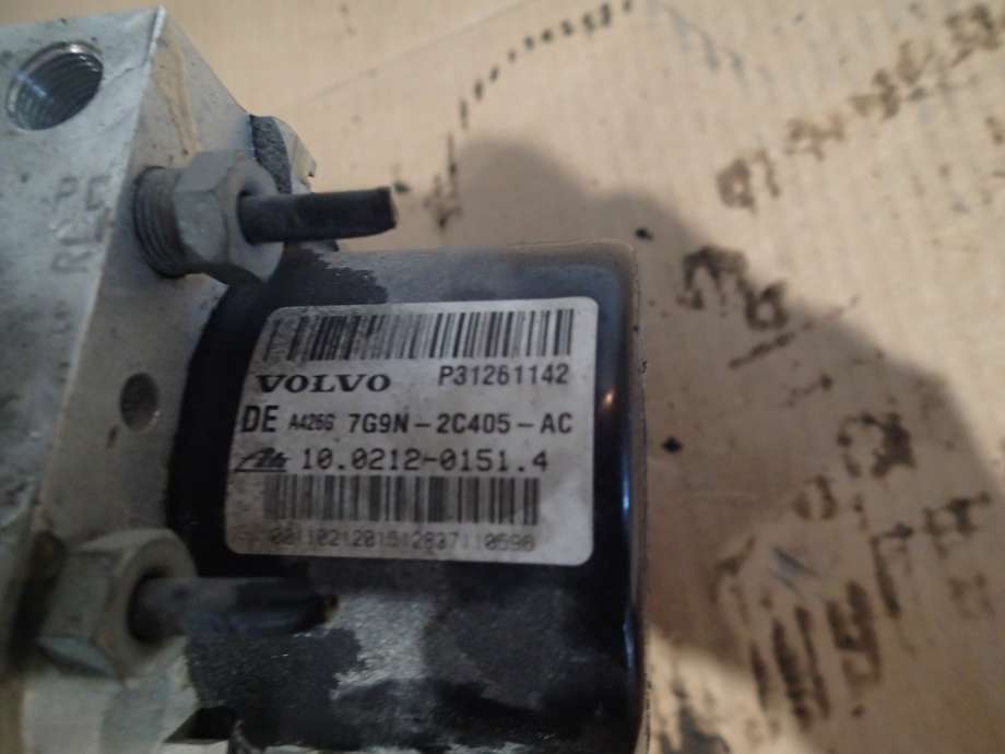 ABS sentral til Volvo V70 2007-2013 (Type III, Fase 1)  (2,4d|31261143||31261142)