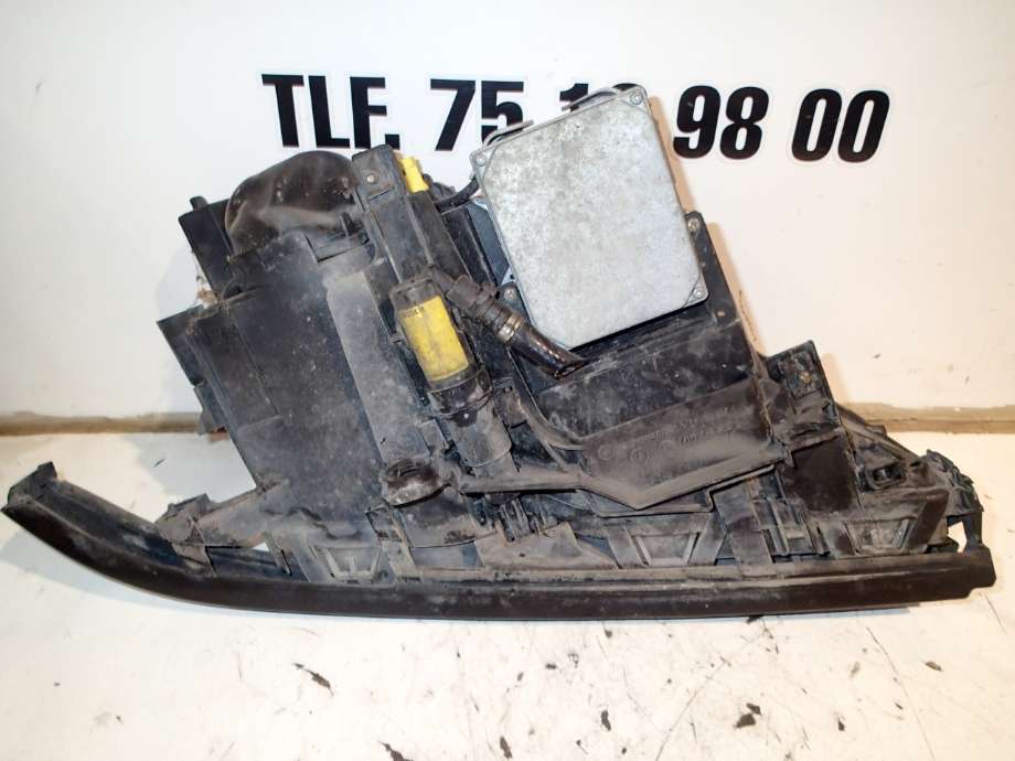 Frontlykt venstre xenon til BMW 3-Serie 1998-2005 (E46) (E46) (63126902759||0301089275)