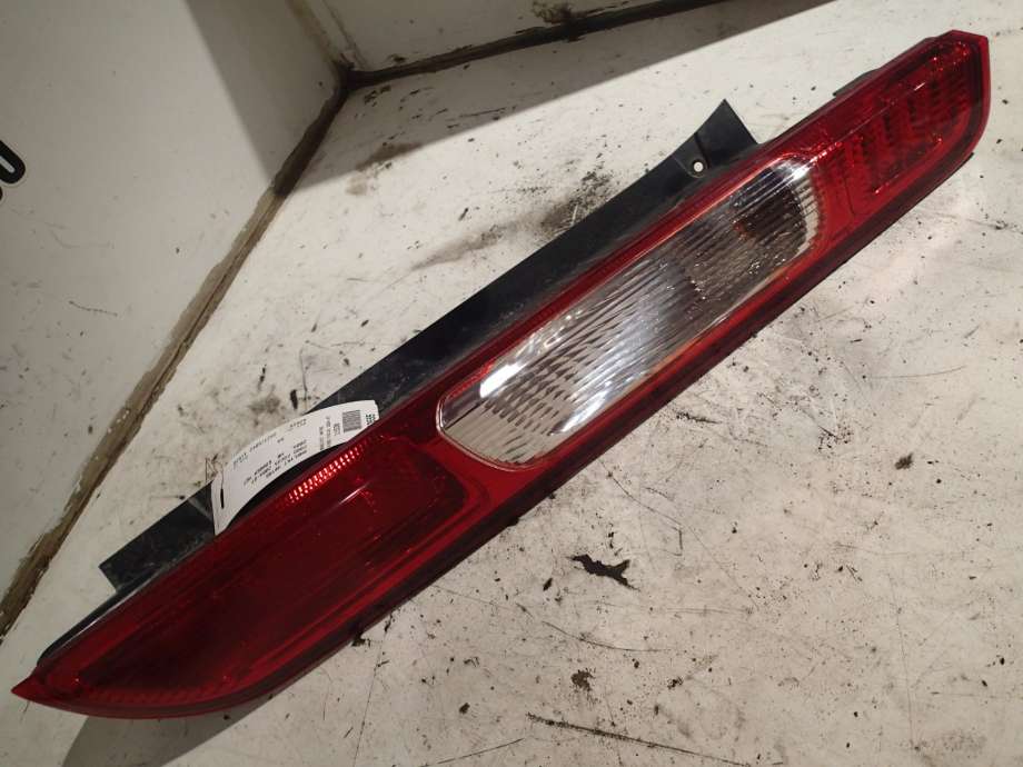 Baklykt høyre til Ford Focus 2004-2007 (Type II, Fase 1) (1,6 BENSIN|)