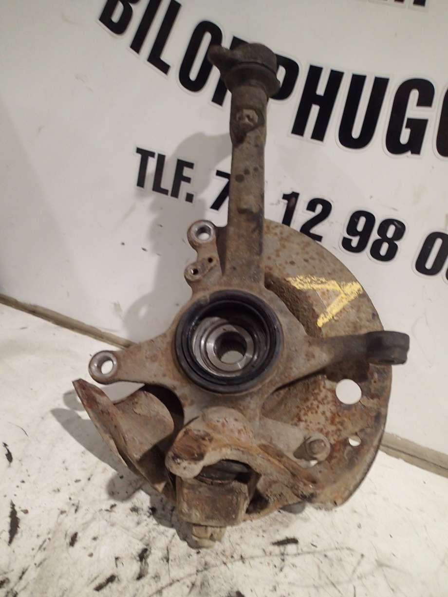 Hjulnav foran til Ford Ranger (Europa) 2007-2011 (RANGER ET TDCI 4X4|)