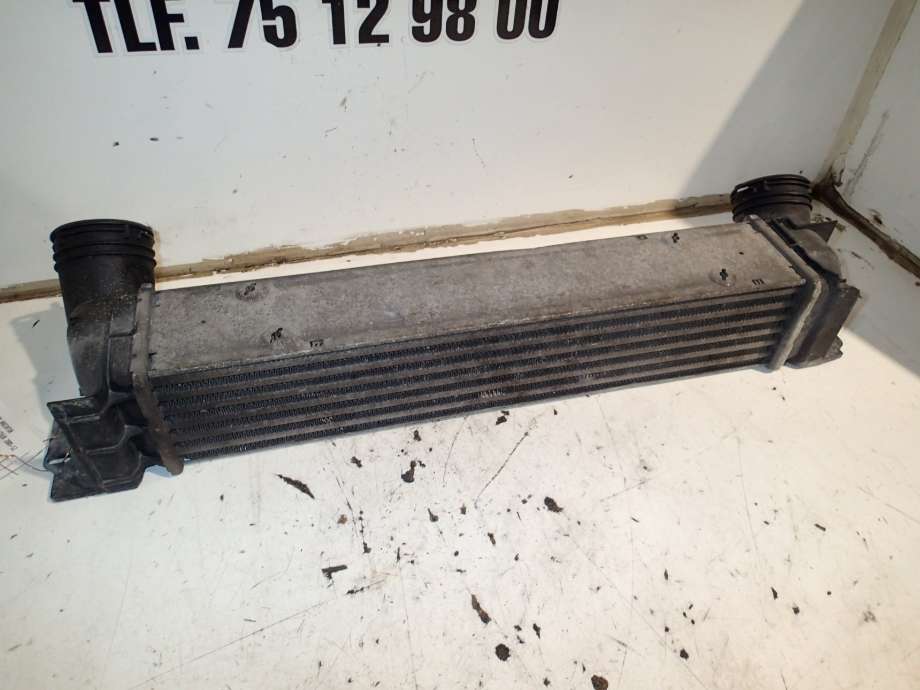Intercooler til BMW 3-Serie 2005-2011 (E90/E91/E92/E93) (E90/E91/E92/E93) (318d (90)|)