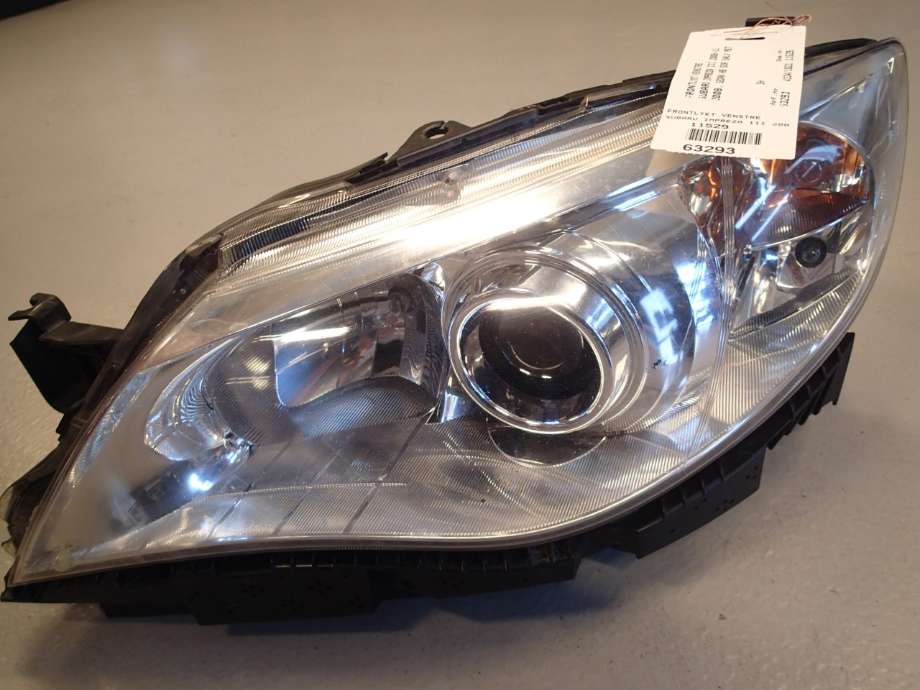 Frontlykt venstre halogen til Subaru Impreza 2008-2012 (Type III) (1,5 AWD||84001FG030)