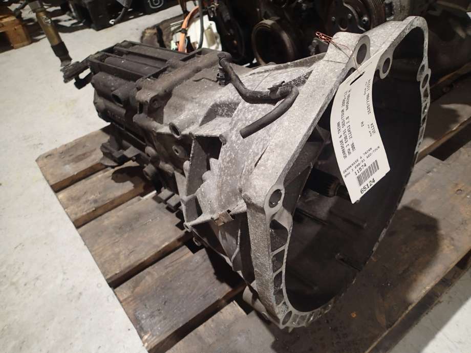 Girkasse manuell 6-trinn til BMW 3-Serie 2005-2011 (E90/E91/E92/E93) (E90/E91/E92/E93) (E90  320  bensin   N45 B20A|23007629518||GS617BG)
