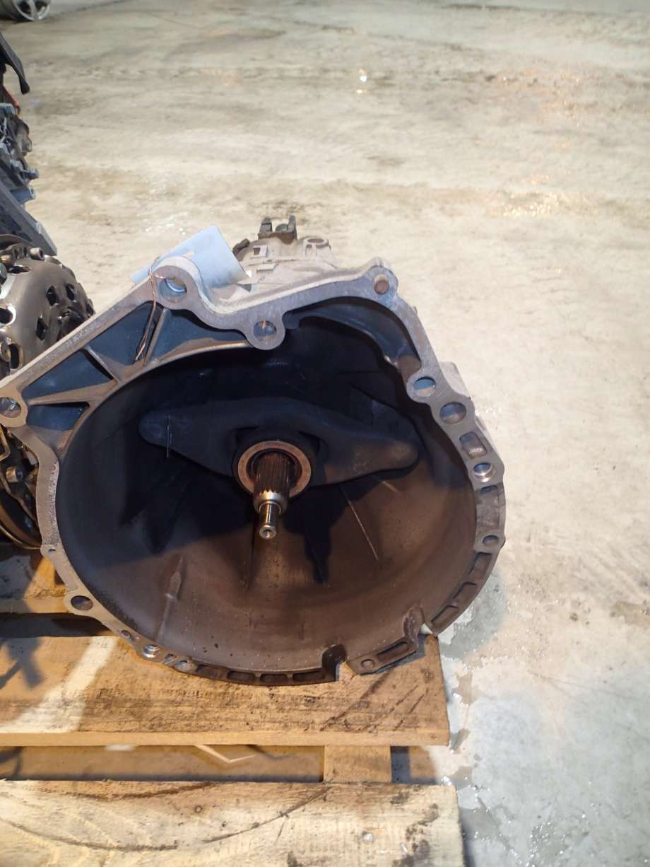 Girkasse manuell til BMW 1-Serie 2004-2011 (E81/E82/E87/E88) (E81/E82/E87/E88) (1,6 116  115hk|23007534457|)