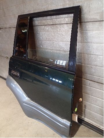 Dør høyre bak til Toyota Land Cruiser 120 2002-2009 (3,0 D4-D 4WD KDJ90|6700360171|)