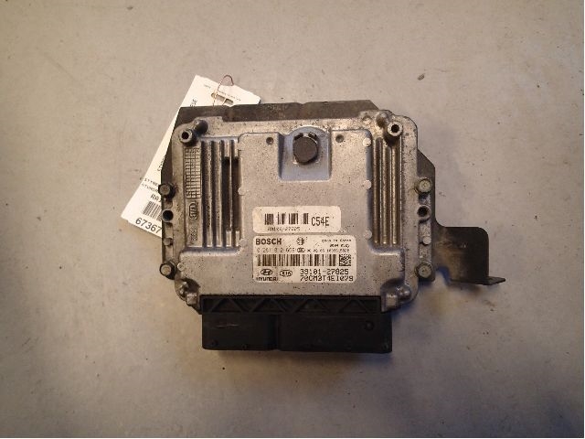 Styreenhet motor til Hyundai Santa Fe 2006-2009 (Type II, Fase 1)  (2,2 CRDI|3910127825||0281012669)