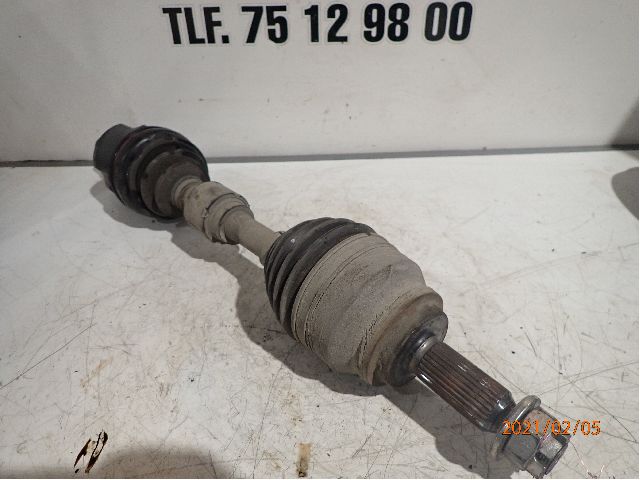 Drivaksel venstre foran til Mitsubishi Outlander 2010-2012 (Type II, Fase 2)  (2,0 DI-D    4x4|3815A075|)