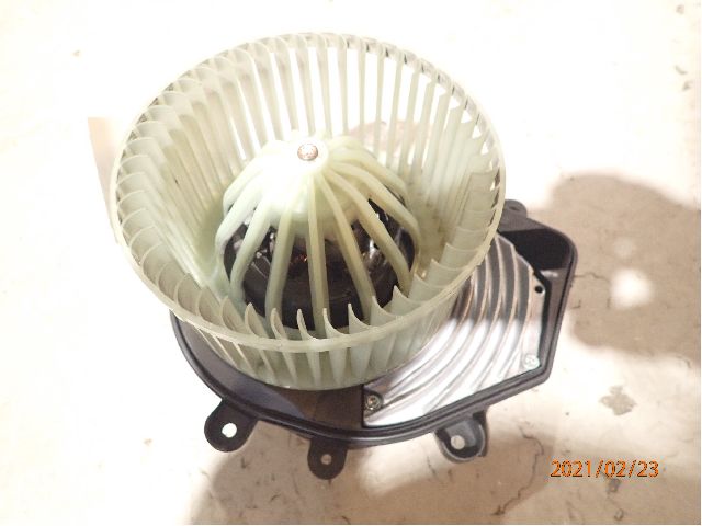 Varmeapparat motor til VW Passat 2001-2005 (B5,3BG) (B5,3BG) (1,9 TDI STV 2WD|8D1820021B||8EW 009 159 081)