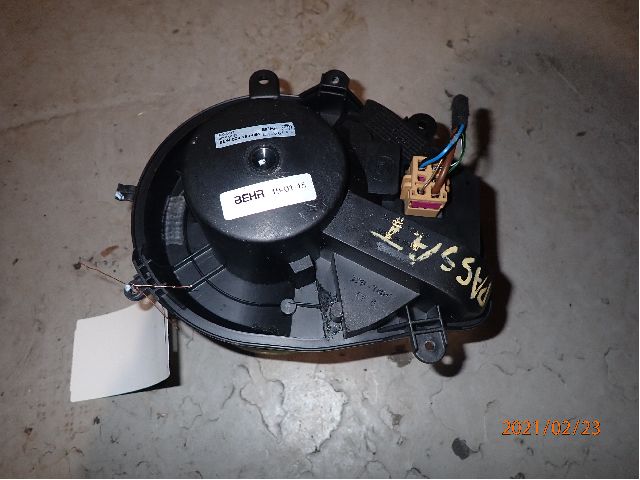 Varmeapparat motor til VW Passat 2001-2005 (B5,3BG) (B5,3BG) (1,9 TDI STV 2WD|8D1820021B||8EW 009 159 081)