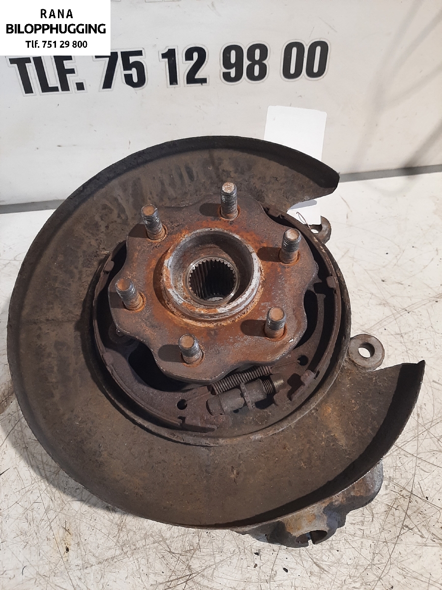 Hjulnav høyre bak til Nissan Pathfinder 2005-2010 (Fase 1) (R51) (R51) (2,5 dCI DCI YD25|)