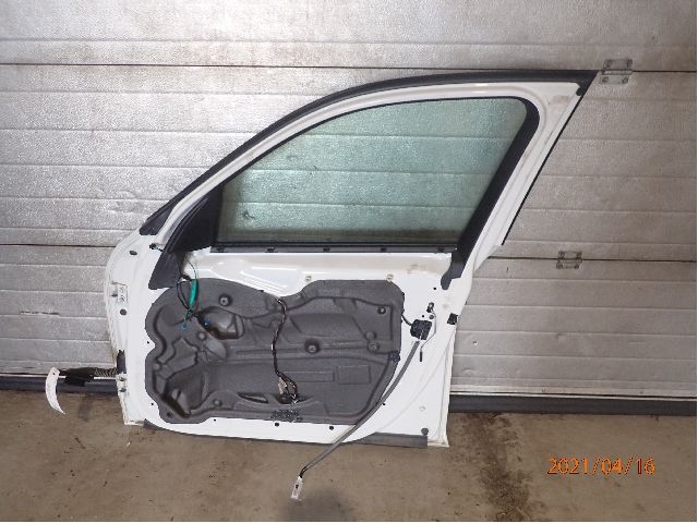 Dør høyre foran til BMW X1 2009-2015 (E84) (E84) (X DRIVE 18 D|)