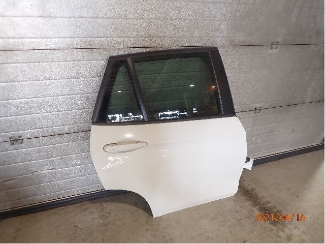 Dør høyre bak til BMW X1 2009-2015 (E84) (E84) (X DRIVE 18 D|41009628744|)