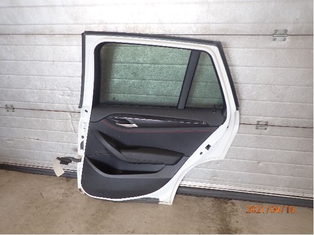 Dør høyre bak til BMW X1 2009-2015 (E84) (E84) (X DRIVE 18 D|41009628744|)