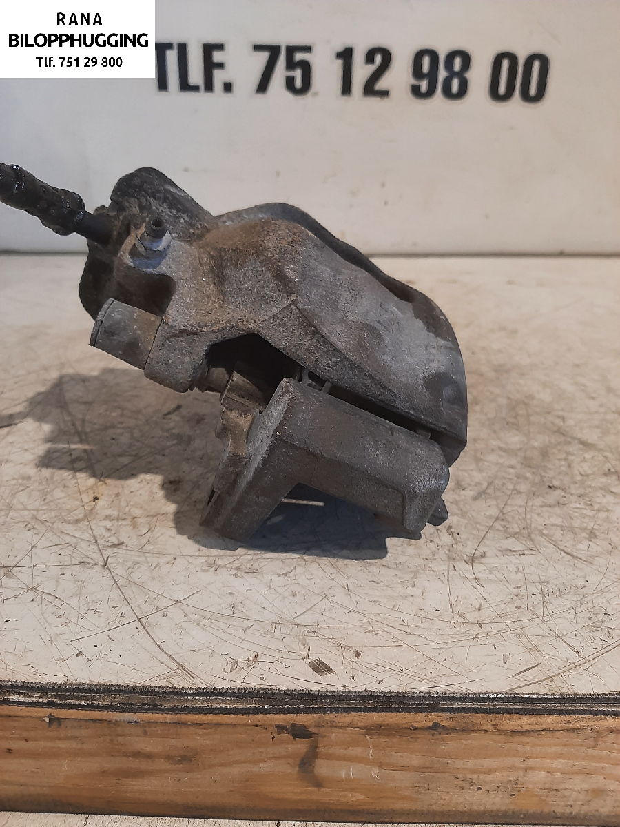 Bremsecaliper høyre foran til Volvo S60 2000-2004 (Type I, Fase 1)  (2,4 t   B5244T3|8251317|)