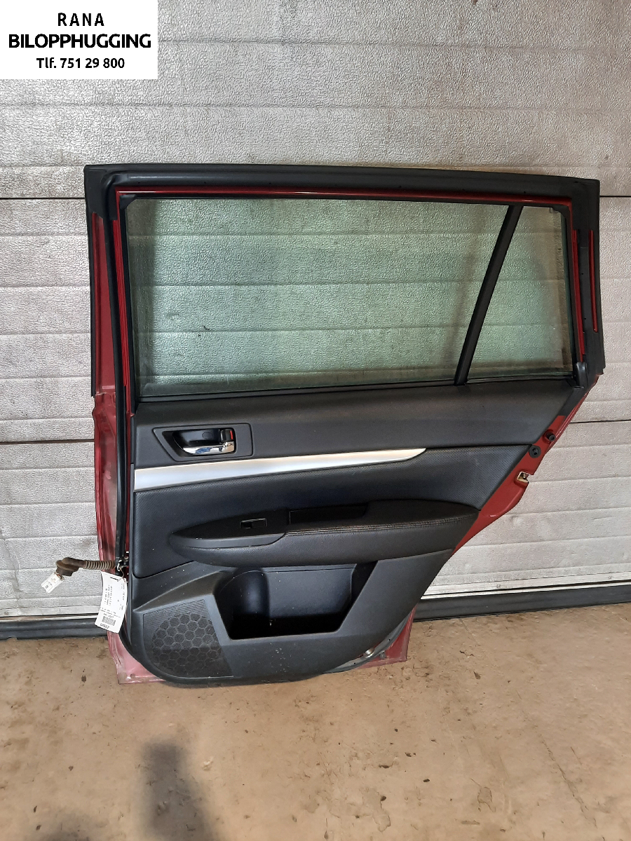 Dør høyre bak til Subaru Legacy 2009-2015  (LEGASY V STASJONSVOGN  AWD|)