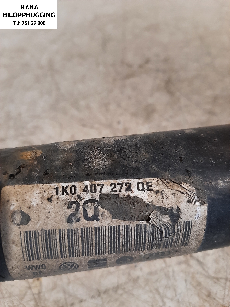 Drivaksel høyre foran til VW Touran 2010-2015 (Type I, Fase 3)  (2,0 TDI   CFHC||1K0 407 272)
